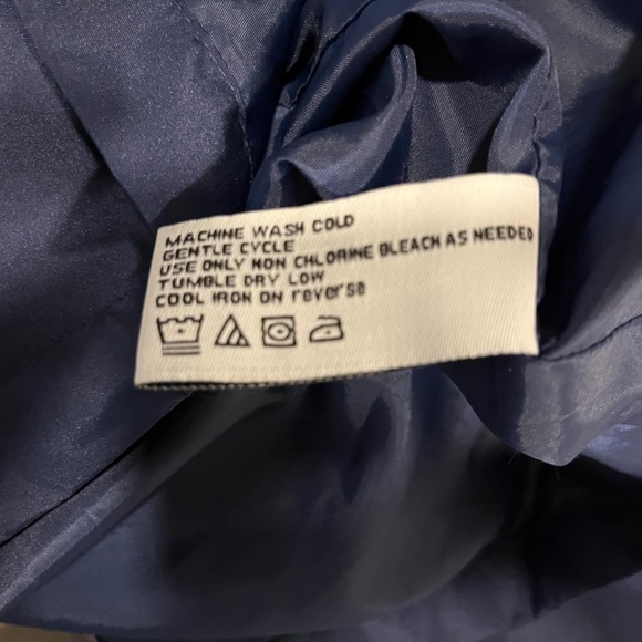 Koret Windbreaker - Picture 5 of 5